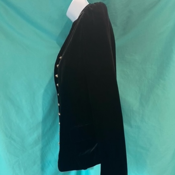 Velvet Jacket - Picture 7 of 11
